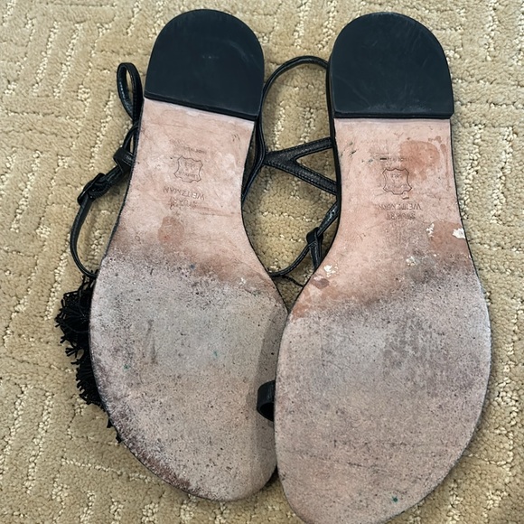 Stuart Weitzman black leather flat sandal with tassel detail - Picture 3 of 3